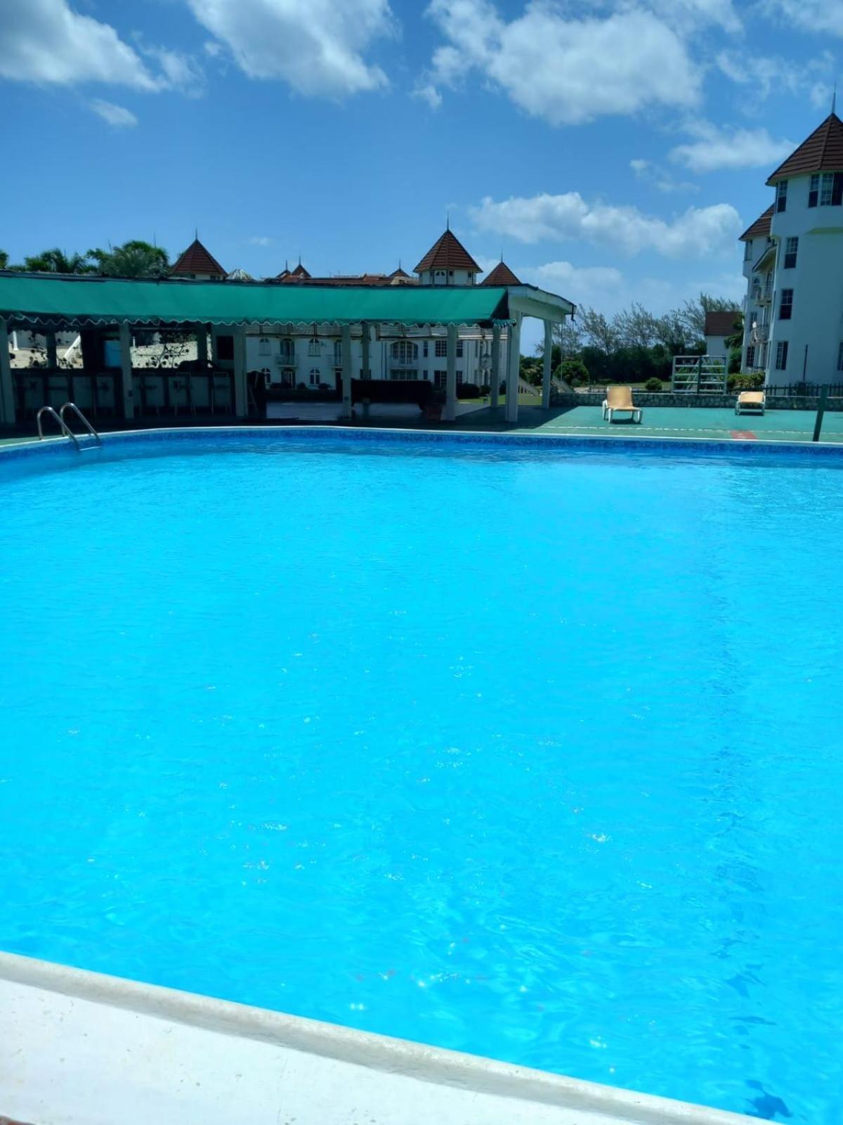 Seacastle Deluxe Studio Montego Bay Dış mekan fotoğraf
