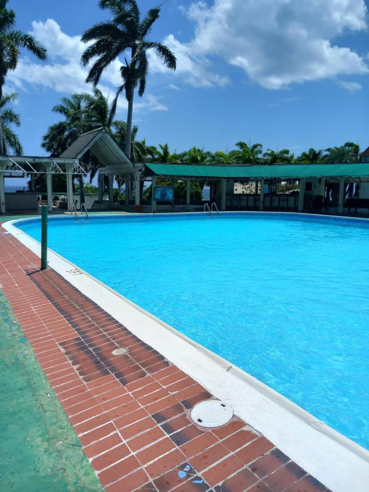 Seacastle Deluxe Studio Montego Bay Dış mekan fotoğraf